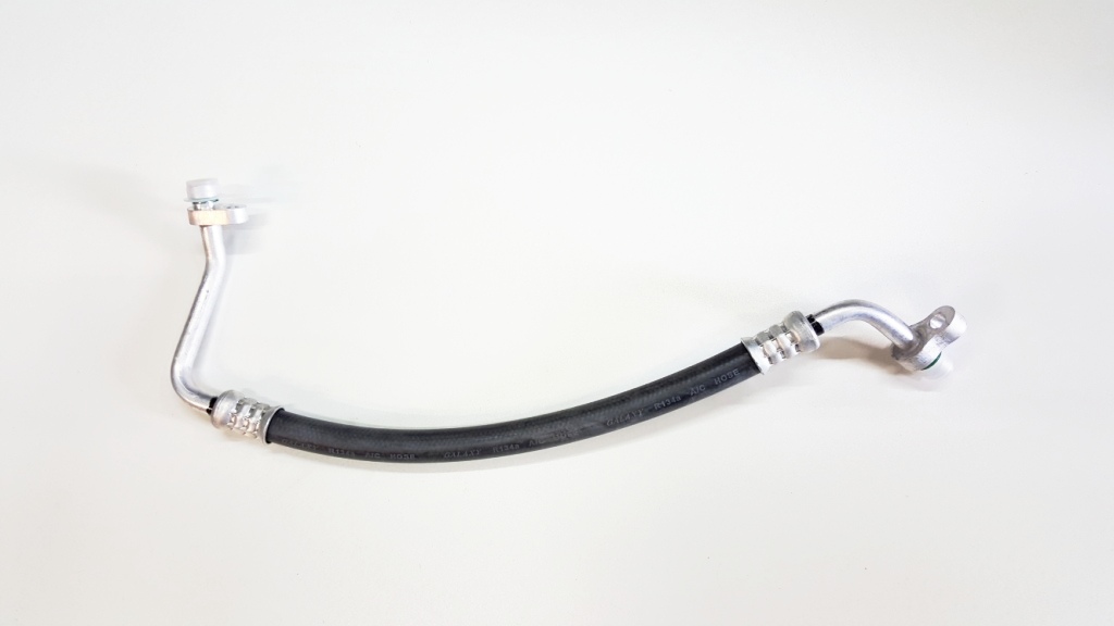 צינור מזגן ניסן גוק